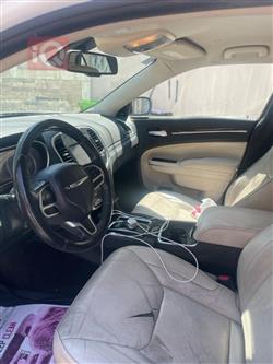 كرايسلر 300